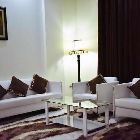 Hotel Blue Sapphire Dar-es-Salaam Eksteriør bilde