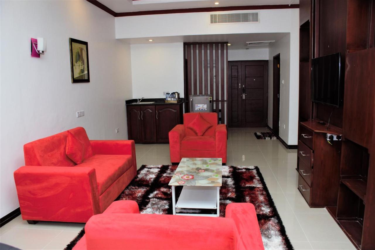 Hotel Blue Sapphire Dar-es-Salaam Eksteriør bilde