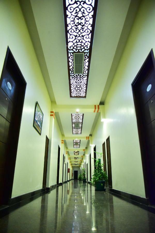 Hotel Blue Sapphire Dar-es-Salaam Eksteriør bilde