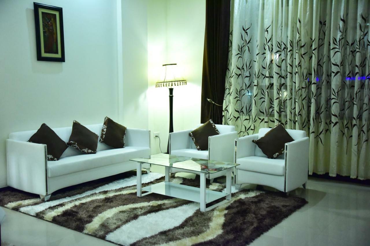 Hotel Blue Sapphire Dar-es-Salaam Eksteriør bilde