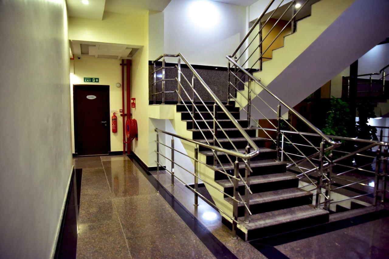 Hotel Blue Sapphire Dar-es-Salaam Eksteriør bilde